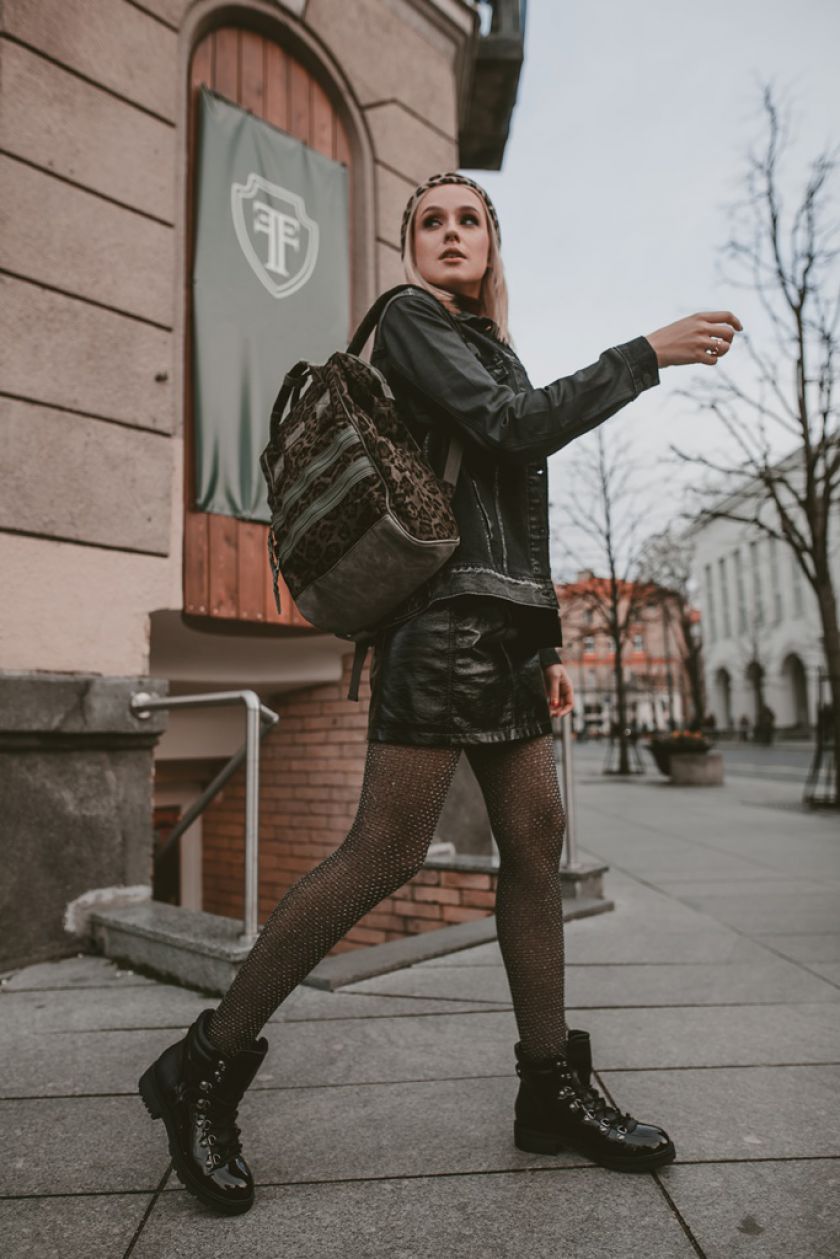 Stilistė V. Šaulytė atskleidė, koks vienas batų stilius bus madingiausias šią žiemą