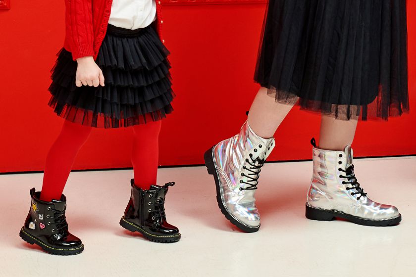 Trys žinomos mamos pristatė šventinius savo ir vaikų įvaizdžius 