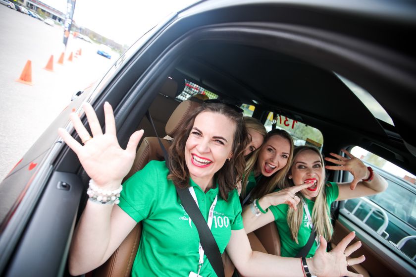 „Moterų ralio“ stilingiausio ekipažo konkursui A. Jagelavičiūtė parinko ypatingą temą