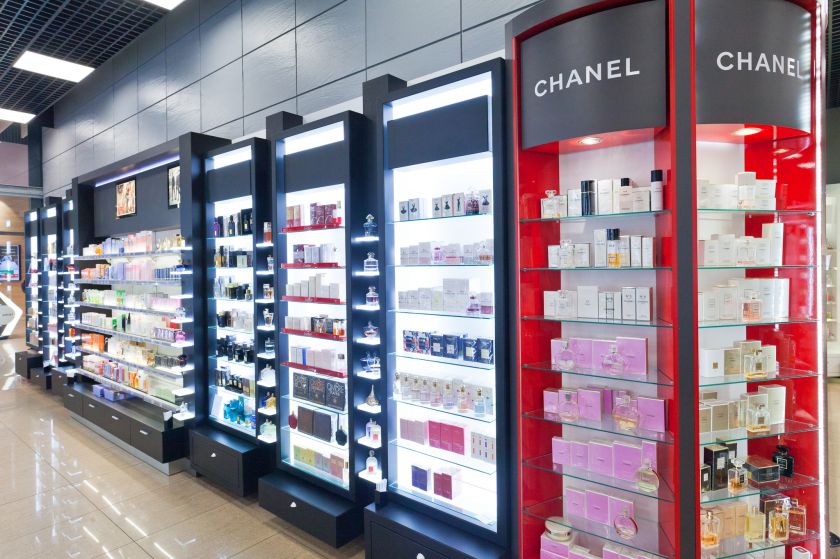 Po rekonstrukcijos „KristiAnos“ salonas Vilniaus „Akropolyje“ tapo moderniausiu Baltijos šalyse 