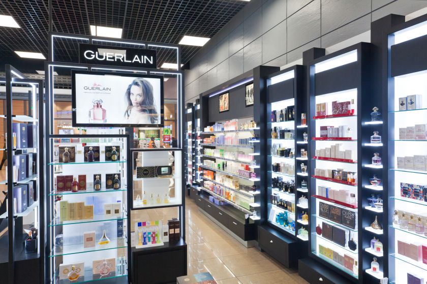 Po rekonstrukcijos „KristiAnos“ salonas Vilniaus „Akropolyje“ tapo moderniausiu Baltijos šalyse 