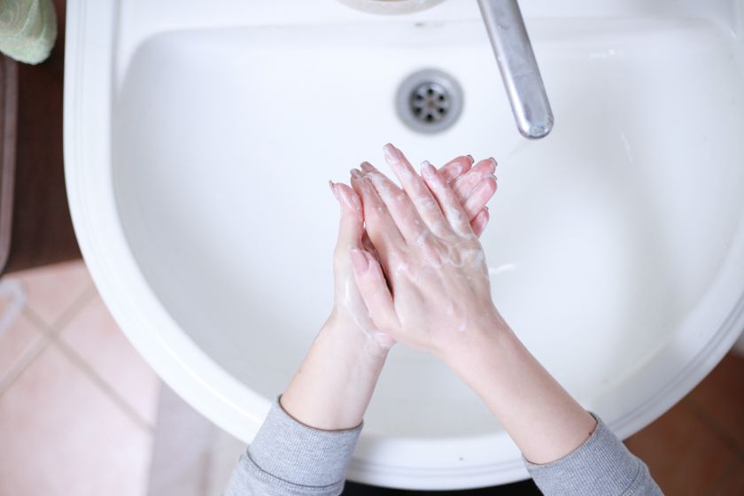 Pandemija priminė lietuviško ūkinio muilo naudą: ir dezinfekuoja, ir valo