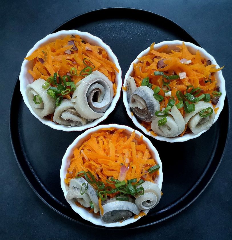 Dietistė atskleidė, kaip dažnai turime valgyti silkę: siūlo išbandyti du pigius valgius, kurie tiks ir Kūčių, ir kasdieniam stalui