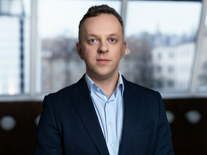 Jie galėjo likti užsienyje. Kodėl patyrę medikai grįžta dirbti į Santaros klinikas?